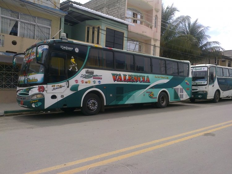 Juanca Durán / PICOSA 
PICOSA SENIOR EN VALENCIA   IAH 648  BUS DE TURISMO EN ESMERALDAS 
Palabras clave: MOVIL 49 