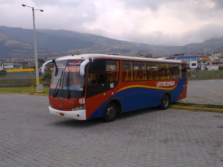 Juanca Durán / DESCONOCIDA 
TAV 592   IMAGEN CAPTURADA EN TERMINAL QUITUMBE QUITO 
Palabras clave: MOVIL 05 