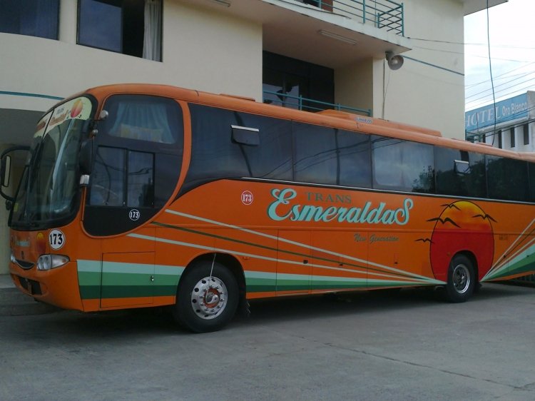 Juanca Durán / COMIL 
COMIL ( EN ECUADOR)  REFORMADO A VIDRIOS PEGABLES 
Palabras clave: MOVIL 173 