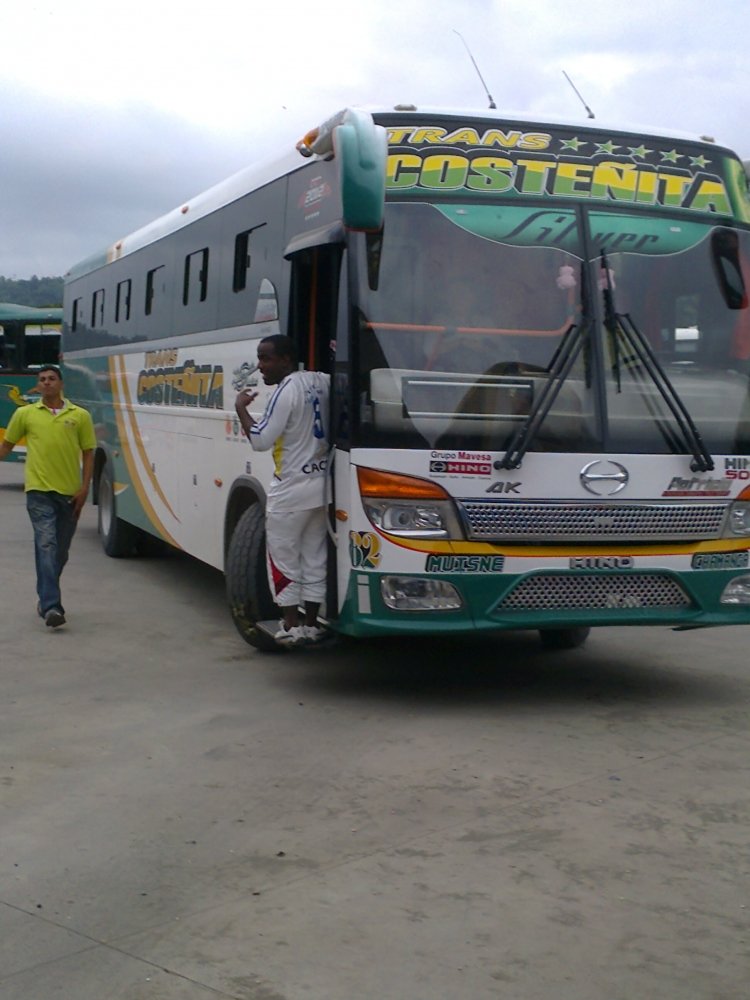 Juanca Durán / PATRICIO CEPEDA 
PATITO CEPEDA EN COSTEÑITA
Palabras clave: MOVIL 82 