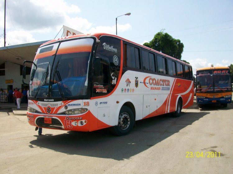 C-13
MAS377
Unidad 13 de la Coop. Coactur con otro estilo de pintura. Foto tomada en el terminal terrestre de la ciudad de Portoviejo. 
