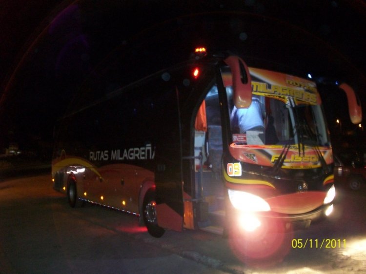 Rutas Milagreña 09
http://galeria.bus-america.com/displayimage.php?pos=-15922
http://galeria.bus-america.com/displayimage.php?pos=-15923
http://galeria.bus-america.com/displayimage.php?pos=-15925
Foto tomada en la provincia de Imbabura cerca de Ibarra.
