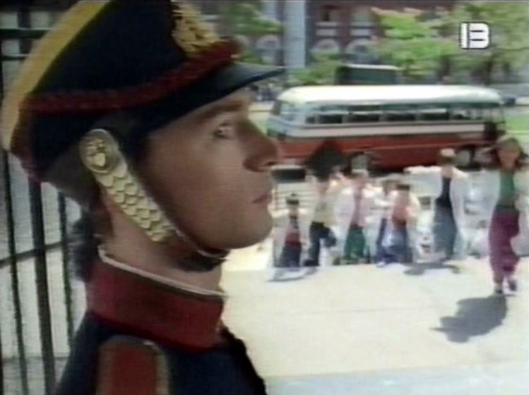 Mercedes-Benz O 321 H (en Argentina) - Escolar
Anuncio de Pampero infantil
Colección : FerchuBus
