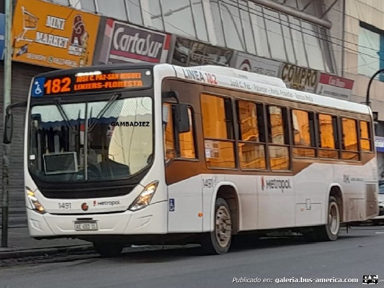 Mercedes-Benz O-500 U - Marcopolo Novo Torino T347 - Sargento Cabral
AE 652 IL
Línea 182 (Buenos Aires) - Interno 1491

Foto: "Truku" Hanessián
Colección: Charly Souto
Palabras clave: LaNuevaMetropol - Interno 1491