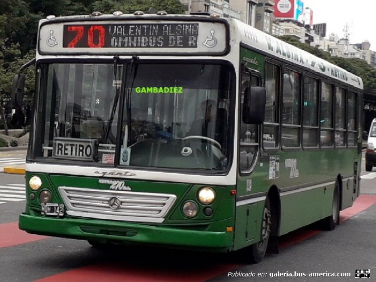 Mercedes-Benz OH 1618 L-SB - Ugarte Europeo - Transportes 270 S.A.
MQH 142
Línea 70 (Buenos Aires) - Interno 118

Foto: "Truku" Gambadiez
Colección: Charly Souto
Palabras clave: Transportes 270 S.A. - Interno 118