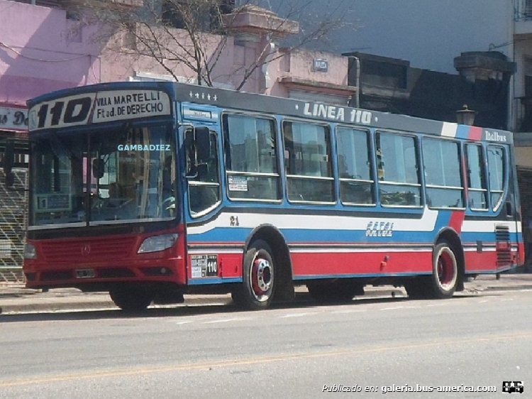 Mercedes-Benz OH 1618 L-SB - Italbus Tropea - General Pueyrredón
LHK 590
Línea 110 (Buenos Aires) - Interno 21
(Unidad recientemente renovada)

Foto: "Truku" Gambadiez
Colección: Charly Souto
Palabras clave: General Pueyrredón - Interno 21