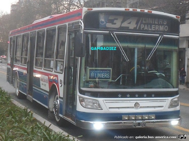 Mercedes-Benz OH 1718 L-SB - Italbus Tropea - Juan B. Justo
PBS 002

Línea 34 (Buenos Aires) - Interno 29 [septiembre 2015 - abril 2019]
(Unidad ya renovada)

Foto: "Truku" Gambadiez
Colección: Charly Souto
Palabras clave: Juan B. Justo - Interno 29