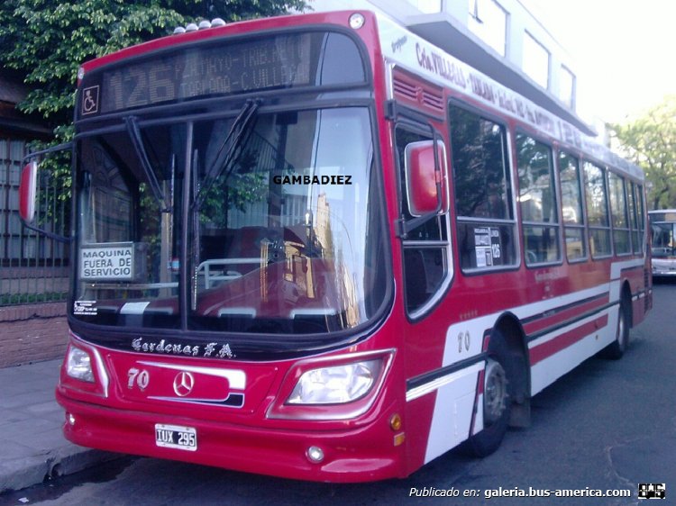 Mercedes-Benz OH 1618 L-SB - Italbus Tropea - Cárdenas
IUX 295

Línea 126 (Buenos Aires) - Interno 70 [abril 2010 - septiembre 2015]
(Unidad ya renovada)

Foto: "Truku" Gambadiez
Colección: Charly Souto
Palabras clave: Cárdenas - Interno 70