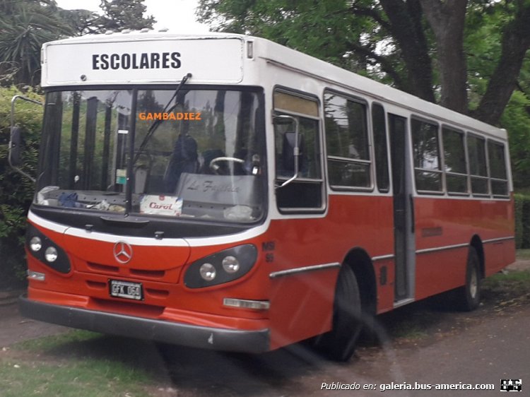 Mercedes-Benz OF 1418 - La Favorita - Transporte escolar
GFK 064

Foto: "Truku" Gambadiez
Colección: Charly Souto
Palabras clave: Mercedes-Benz OF 1418 - La Favorita - Transporte escolar