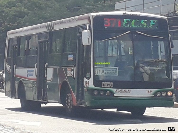 Mercedes-Benz OH 1618 L-SB - Nuovobus - E.C.S.F.
LDQ 249
Línea 371 (Pcia. Buenos Aires) - Interno 169

Foto: "Truku" Gambadiez
Colección: Charly Souto
Palabras clave: E.C.S.F. - Interno 169