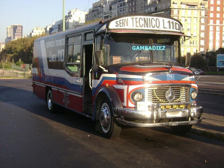 GRAL. PUEYRREDON - SERVICIO TECNICO
C1.430.018 - UNX 672
Este coche vino usado de Sur-Nor (línea 15 porteña) y empezó en la empresa siendo el interno 3, para luego, al ser renovado en 1998 pasar a ser el auxilio de "La Gloriosa 110"...
Palabras clave: GRAL. PUEYRREDON - SERVICIO TECNICO