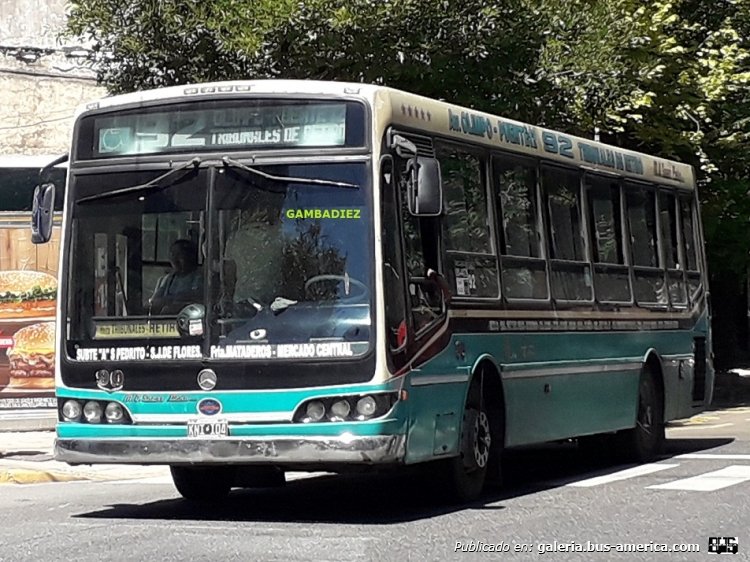 Mercedes-Benz OH 1618 L-SB - Nuovobus - M.O. Sáenz Peña
KNI 104
Línea 92 (Buenos Aires) - Interno 90
Ex línea 92 (Buenos Aires) - Interno 50

Foto: "Truku" Gambadiez
Colección: Charly Souto
Palabras clave: M.O. Sáenz Peña - Interno 90