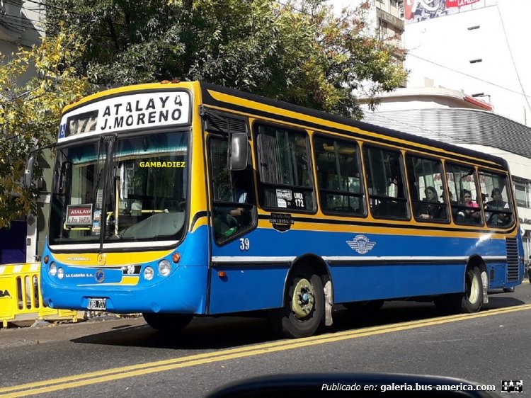 Mercedes-Benz OH 1315 L-SB - Metalpar Tronador - La Cabaña
IDB 707
Línea 172 (Buenos Aires) - Interno 39
(Unidad recientemente renovada)

Foto: "Truku" Gambadiez
Colección: Charly Souto
Palabras clave: La Cabaña - Interno 39