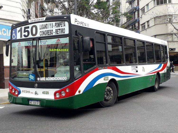 Agrale MT 17.0 LE - Todo Bus Pompeya III - N.U.D.O.
AC 310 QY
Línea 150 (Buenos Aires) - Interno 4020

Foto: "Truku" Gambadiez
Colección: Charly Souto
Palabras clave: N.U.D.O. - Interno 4020