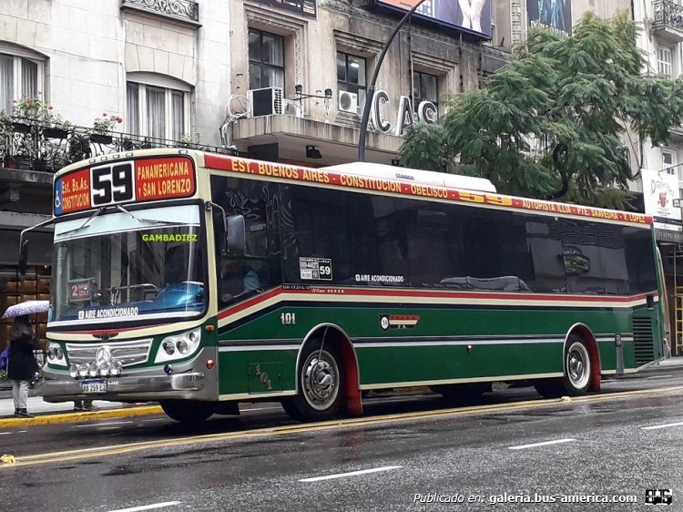 Mercedes-Benz OH 1721 L-SB - La Favorita Favorito GR - M.O.C.B.A.
AB 259 EJ
Línea 59 (Buenos Aires) - Interno 101
(Conducido por mi amigo Gastón...)

Foto: "Truku" Gambadiez
Colección: Charly Souto
Palabras clave: M.O.C.B.A. - Interno 101