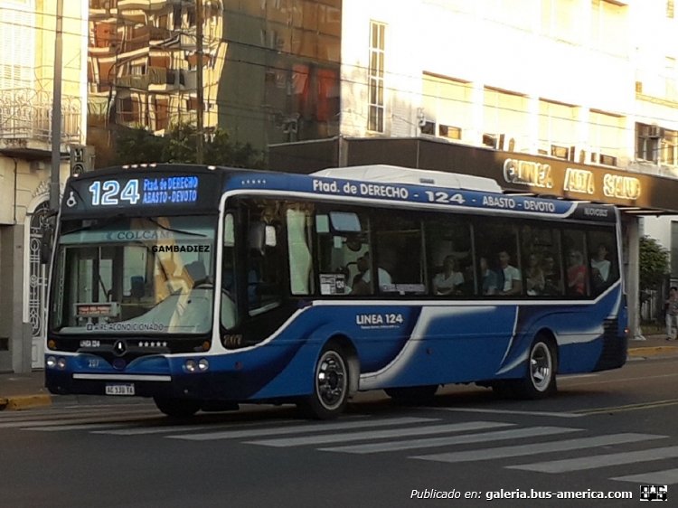 Mercedes-Benz O-500 U - Nuovobus Menghi - Transporte Automotor Callao
AC 130 TA
Línea 124 (Buenos Aires) - Interno 207

Foto: "Truku" Gambadiez
Colección: Charly Souto
Palabras clave: Transporte Automotor Callao - Interno 207