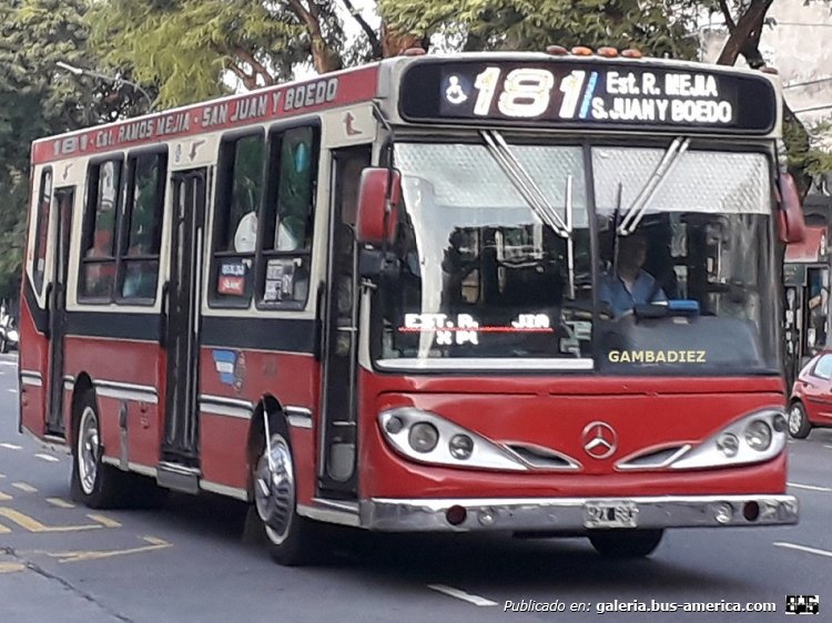 Mercedes-Benz OH 1315 L-SB - Bi-Met Corbus - Siglo XXI
HZX 683
Línea 181 (Buenos Aires) - Interno 213 [desde 2014]
Ex línea 328 (Pcia. de Buenos Aires) - Interno 24 [2009 - agosto 2014]

Foto: "Truku" Gambadiez
Colección: Charly Souto
Palabras clave: Siglo XXI - Interno 213