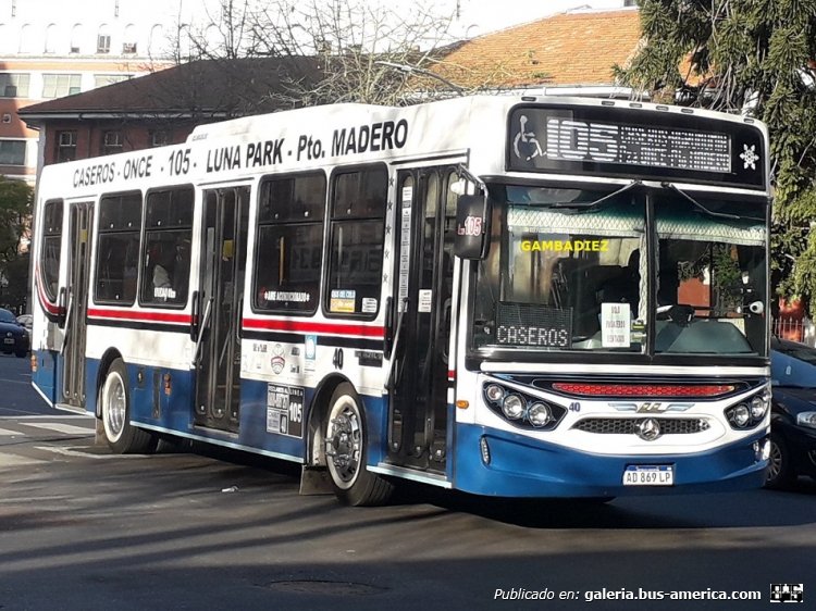 Mercedes-Benz OH 1621 L-SB - Ugarte Europeo - Transportes América
AD 869 LP
Línea 105 (Buenos Aires) - Interno 40
(Uno de los coches "coquetos" de esta línea..!!)

Foto: "Truku" Gambadiez
Colección: Charly Souto
Palabras clave: Transportes América - Interno 40