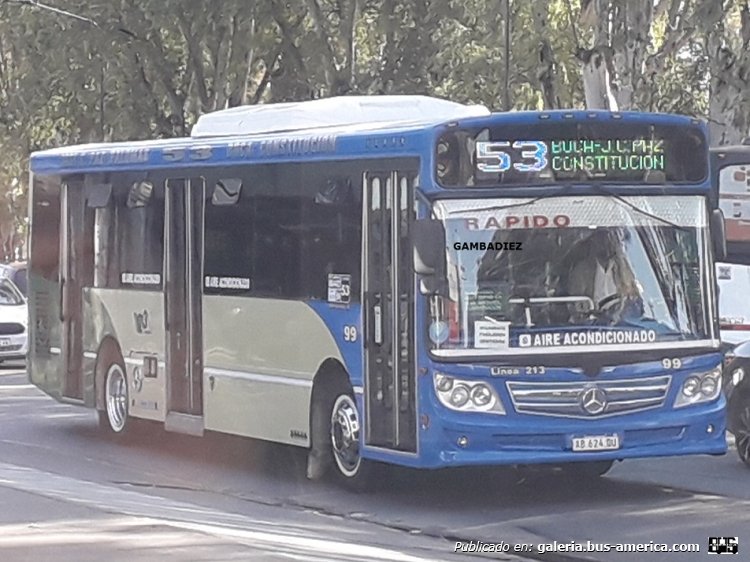 Mercedes-Benz OH 1721 L-SB - La Favorita Favorito GR - Línea 213
AB 624 DU
Línea 53 (Buenos Aires) - Interno 99
Ex línea 59 (Buenos Aires) - Interno 45
(Conducido por Pedro, EL FAMOSO..!!)

Foto: "Truku" Gambadiez
Colección: Charly Souto
Palabras clave: Línea213 - Interno 99