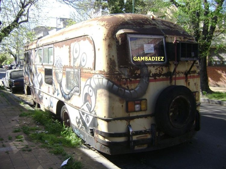 MOTORHOME
Foto: "Truku" Gambadiez
Colección: Charly Souto
Palabras clave: MOTORHOME