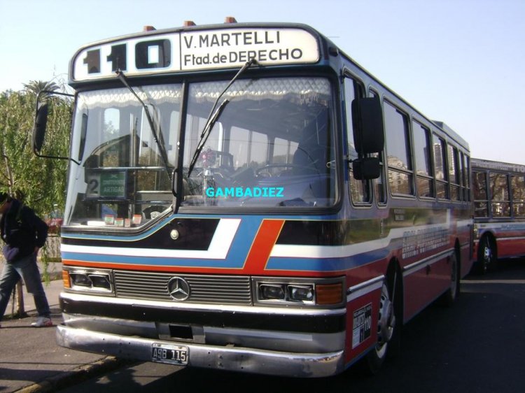 GRAL. PUEYRREDON - EX 01
ASB 115
Esta foto se la dedico al amigo Thebondis.blogspot que me hizo un comentario acerca de este coche...
Palabras clave: GRAL. PUEYRREDON - EX 01