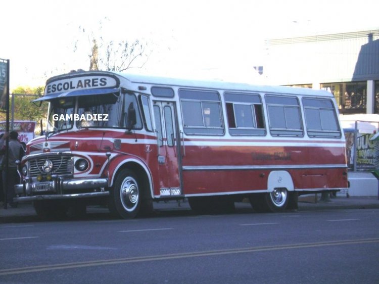 ESCOLARES
C 1.171.924 - SEI 130
Palabras clave: ESCOLARES