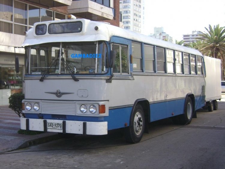 Isuzu B 741 - Kawasaki (en Uruguay)
SAD 9270
Foto: "Truku" Gambadiez
Colección: Charly Souto
EQUIPO DE FILMACIÓN
Palabras clave: EQUIPO DE FILMACIÓN