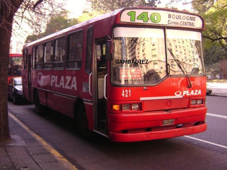 Mercedes-Benz 1316 - Tramat - PLAZA 
M.305872 - UMM 443
Linea 140 - Interno 421
Foto: "Truku" Gambadiez
Colección: Charly Souto
Palabras clave: PLAZA - EX 421