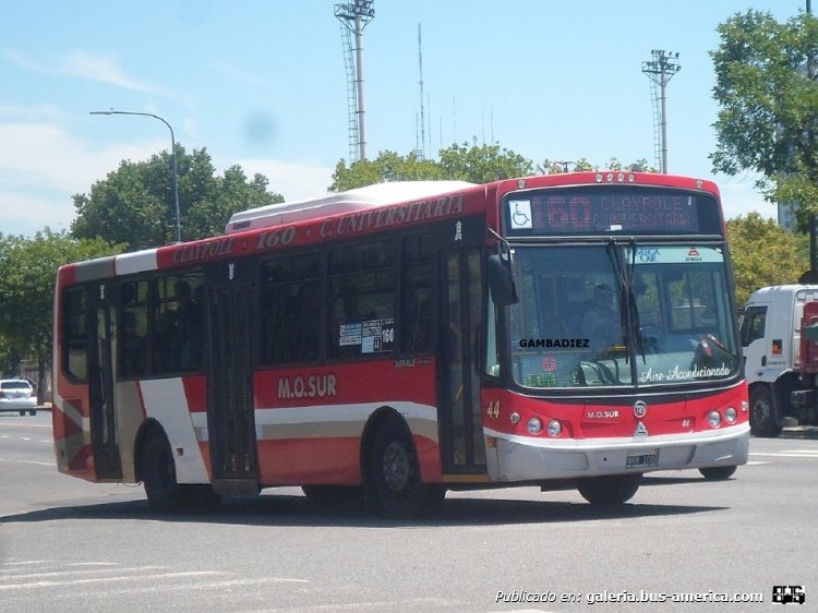 Agrale MT 15.0 LE - Todo Bus Pompeya II - M.O. Sur
NRR 108
Línea 160 (Buenos Aires) - Interno 44

Foto: "Truku" Gambadiez
Colección: Charly Souto
Palabras clave: M.O.Sur - Interno 44