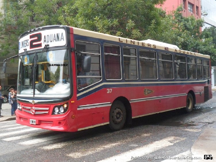 Mercedes-Benz OH 1618 L-SB - La Favorita Favorito GR - 22 De Setiembre
OUL 012
Línea 2 (Buenos Aires) - Interno 37

Foto: "Truku" Gambadiez
Colección: Charly Souto
Palabras clave: 22 De Setiembre - Interno 37