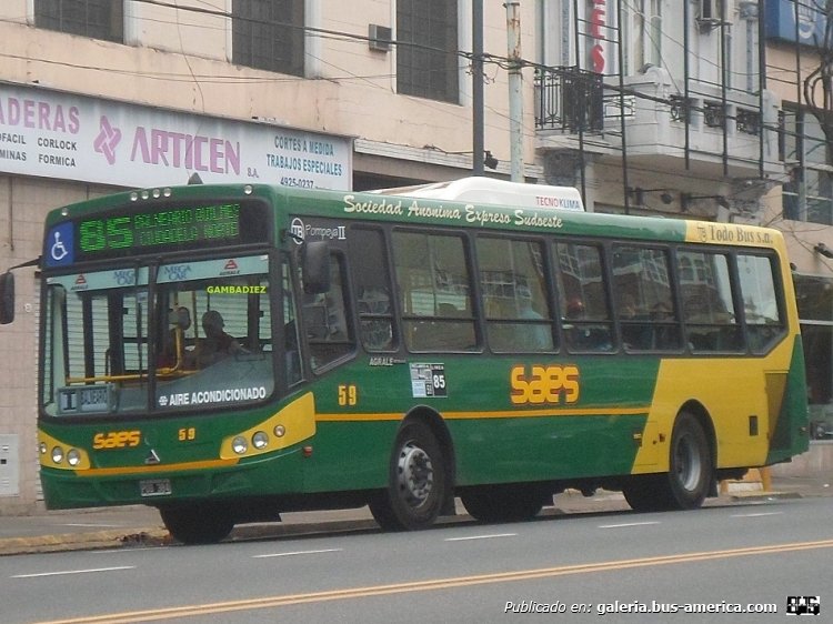 Agrale MT 15.0 LE - Todo Bus Pompeya II - S.A.E.S.
POD 384
Línea 85 (Buenos Aires) - Interno 59

Foto: "Truku" Gambadiez
Colección: Charly Souto
Palabras clave: S.A.E.S. - Interno 59