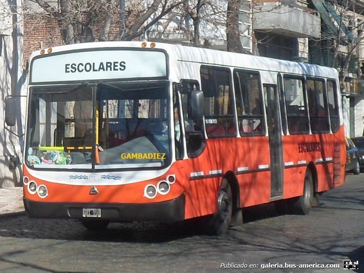 Agrale MT 12.0 LE - Todo Bus - Transporte escolar
GOI 950

Foto: "Truku" Gambadiez
Colección: Charly Souto
Palabras clave: Agrale MT 12.0 LE - Todo Bus - Transporte escolar