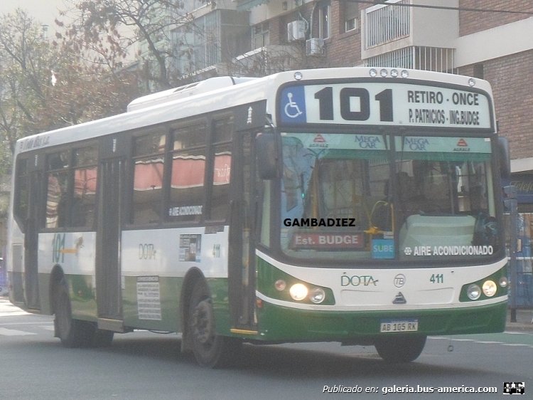 Agrale MT 17.0 LE - Todo Bus Pompeya II - D.O.T.A.
AB 105 RK
Línea 101 (Buenos Aires) - Interno 411

Foto: "Truku" Gambadiez
Colección: Charly Souto
Palabras clave: D.O.T.A. - Interno 411