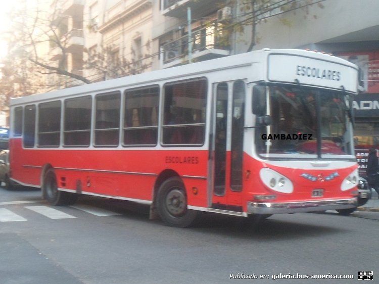 Mercedes-Benz OH 1315 L - La Favorita - Transporte escolar
GJW 912

Foto: "Truku" Gambadiez
Colección: Charly Souto
Palabras clave: Mercedes-Benz OH 1315 L - La Favorita - Transporte escolar