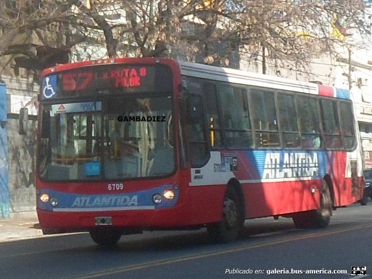 Agrale MT 15.0 LE - Todo Bus Pompeya - Atlántida
INC 346
Línea 57 (Buenos Aires) - Interno 6709

Foto: "Truku" Gambadiez
Colección: Charly Souto
Palabras clave: Atlántida - Interno 6709