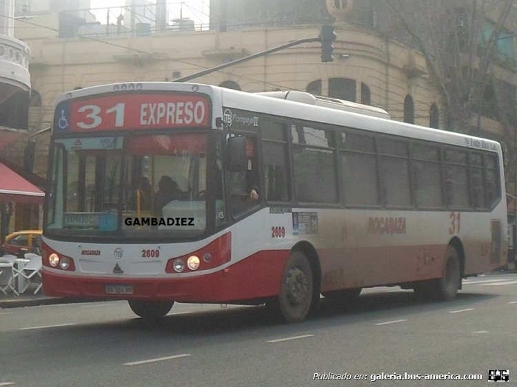 Agrale MT 17.0 LE - Todo Bus Pompeya II - Rocaraza
AA 366 HN
Línea 31 (Buenos Aires) - Interno 2609

Foto: "Truku" Gambadiez
Colección: Charly Souto
Palabras clave: Rocaraza - Interno 2609