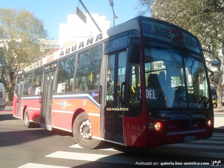 Mercedes-Benz OH 1621 L-SB - Nuovobus Menghi - 22 de Setiembre
AB 498 BE
Línea 2 (Buenos Aires) - Interno 38

Foto: "Truku" Gambadiez
Colección: Charly Souto
Palabras clave: 22 de Setiembre - Interno 38