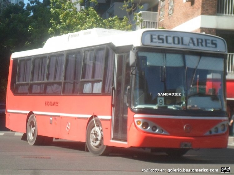 Mercedes-Benz OH 1115 L-SB - Bi-Met Corbus - Transporte escolar
DWC 201

Ex líneas 169 & 175 (Buenos Aires) 
Ex línea 343 (Prov. Buenos Aires)

Foto: "Truku" Gambadiez
Colección: Charly Souto
Palabras clave: Mercedes-Benz OH 1115 L-SB - Bi-Met Corbus - Transporte escolar