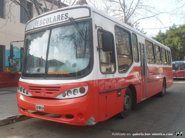 Mercedes-Benz OF 1418 - Galicia Orensano - Transporte escolar
FUQ 042

Foto: "Truku" Gambadiez
Colección: Charly Souto
Palabras clave: Mercedes-Benz OF 1418 - Galicia Orensano - Transporte escolar