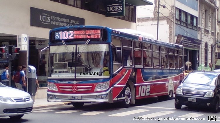 Mercedes-Benz OH 1718 L - La Favorita - Sargento Cabral
OLG 239
Línea 102 - Interno 25

Foto: "Truku" Gambadiez
Colección: Charly Souto
Palabras clave: Sargento Cabral - Interno 25