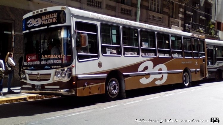 Mercedes-Benz OH 1618 L - La Favorita - Santa Fé
LVX 141
Línea 39 - Interno 24

Foto: "Truku" Gambadiez
Colección: Charly Souto
Palabras clave: Santa Fé - Interno 24