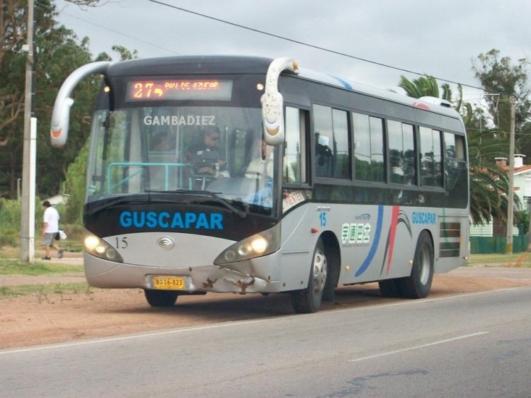 Youtong (en Uruguay) - GUSCAPAR - 15
B 16-823
Foto: "Truku" Gambadiez
Colección: Charly Souto
Palabras clave: GUSCAPAR - 15