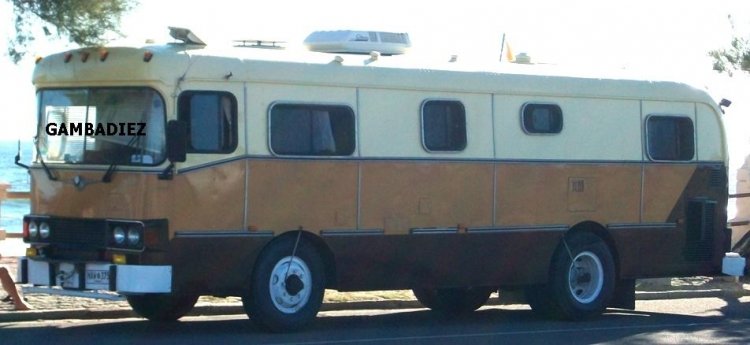 MOTORHOME
ISUZU B 741 - KAWASAKI (en Uruguay)
Foto: "Truku" Gambadiez
Colección: Charly Souto 
Palabras clave: MOTORHOME