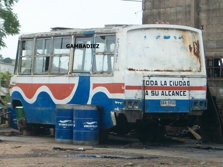 CAIO Carolina II (en Uruguay) - EMP..??? - EX INT. 116
DAA 5900
Foto: Truku Gambadiez
Colección: Charly Souto
Palabras clave: EX INT. 116