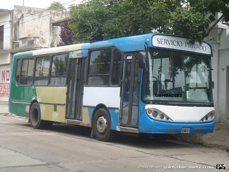 Mercedes-Benz OH 1115 L-SB - Bi-Met Corbus - Particular
ENI 055
Ex línea 123 (Buenos Aires) - Interno 3
Ex línea 53 (Buenos Aires) - Interno 68

Foto: "Truku" Gambadiez
Colección: Charly Souto
Palabras clave: Mercedes-Benz OH 1115 L-SB - Bi-Met Corbus - Particular