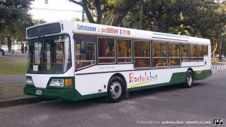El Detalle OA 105 - El Detalle - Bartolo Bus
CBM 574
(Unidad ex empresa NUDO)

Foto: www.mercadolibre.com.ar
Colección: Charly Souto
Palabras clave: El Detalle OA 105 - Bartolo Bus