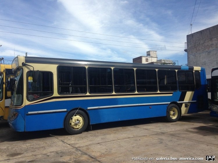 Mercedes-Benz OH 1315 L - Bi-Met - Particular
FGH 678
Ex línea 63 - Interno 117

Foto: www.mercadolibre.com.ar
Colección: Charly Souto
Palabras clave: Bernardino Rivadavia - Interno 117