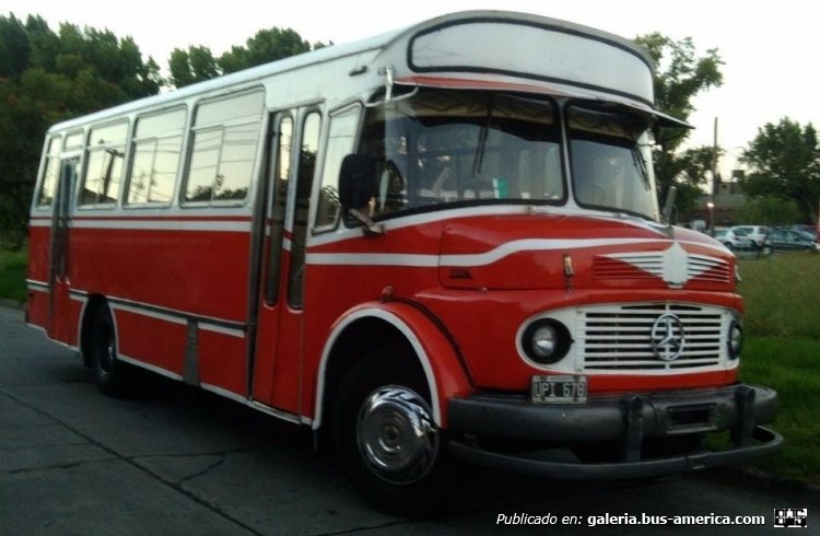 Mercedes-Benz LO 1114 - San Miguel - Transporte escolar
B 2108713 - UPI 678
(Unidad original de la línea 328)

Foto: www.mercadolibre.com.ar
Colección: Charly Souto
Palabras clave: Mercedes-Benz LO 1114 - San Miguel - Transporte escolar