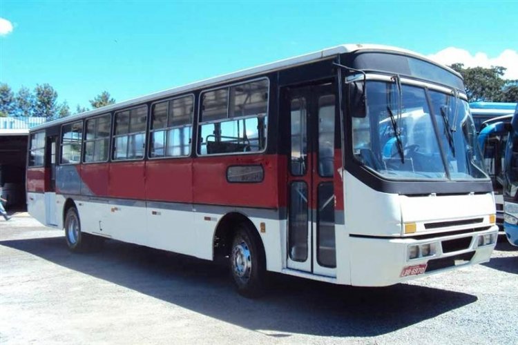 PARTICULAR
LBB 5970
Foto extraída de: www.mercadolibre.com.br 
Palabras clave: PARTICULAR