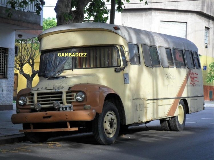 MOTORHOME
C.243615 - WJW 857
Foto: "Truku" Gambadiez
Colección: Charly Souto 
Palabras clave: MOTORHOME